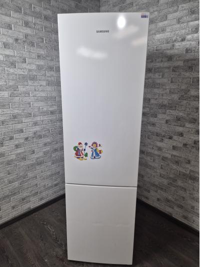 Холодильник SAMSUNG RB-37J5000WW